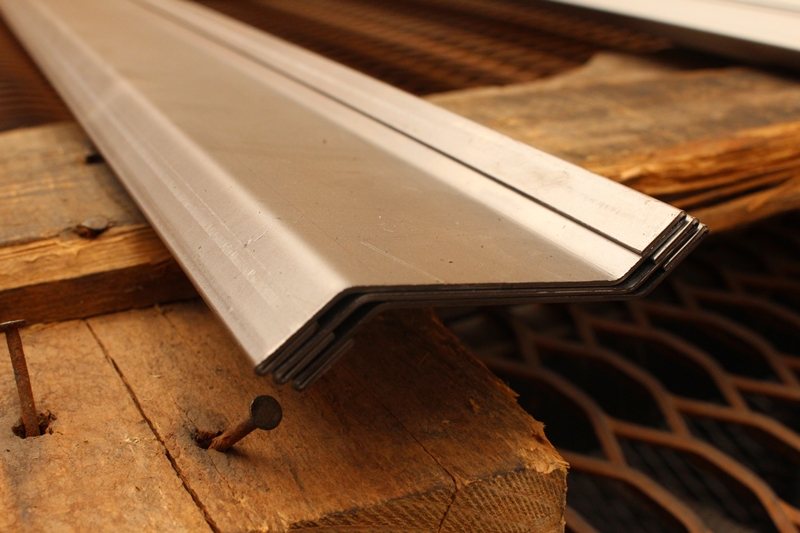 REJILLA LOUVER 2.44 NG PARA PERFIL P-150
