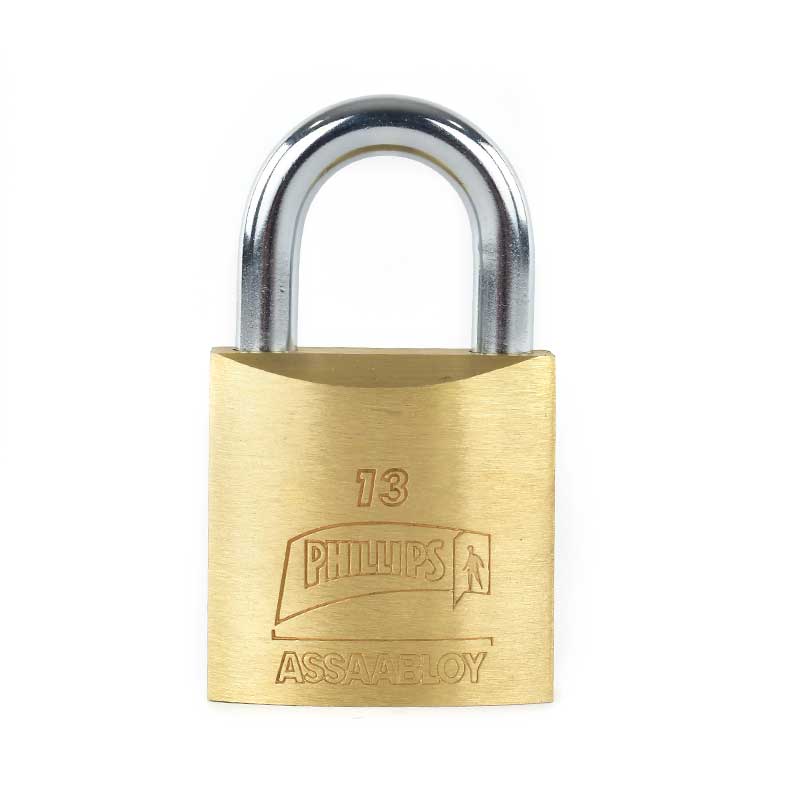 Candado 13 de latón gancho corto