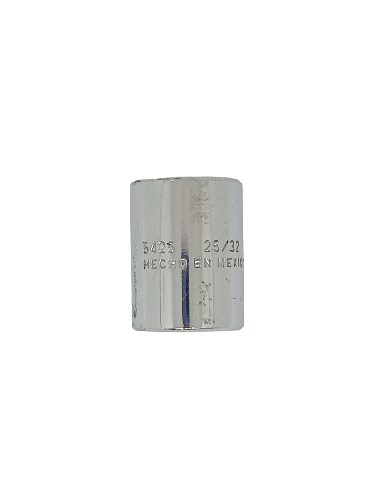 Dado estandar cuadrado 1/2-25/32 # 5425 12 pts