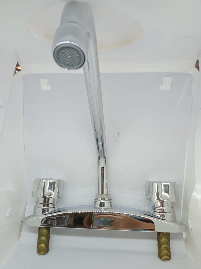 Mezcladora para fregadero con maneral modelo 318 lb