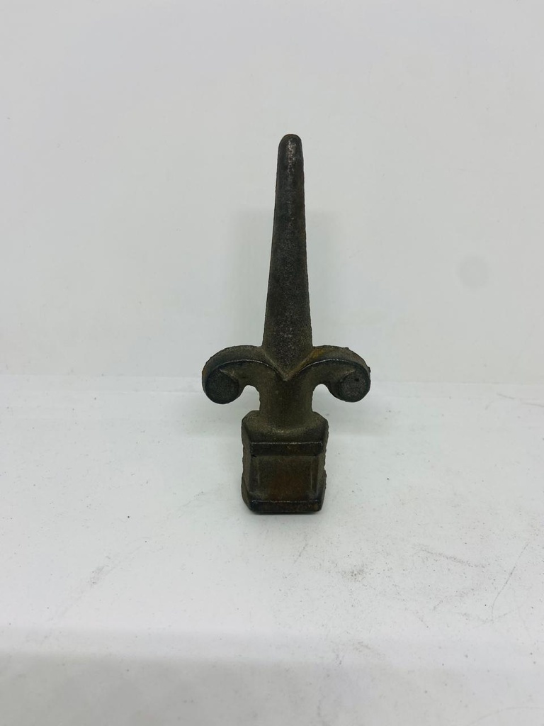 Punta pekin fo.fo. chica para cuadrado de 1/2"