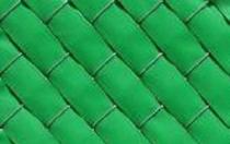 Rollo de cinta plastica para cerca verde pasto con broches ab de 63 mm x 41 mts