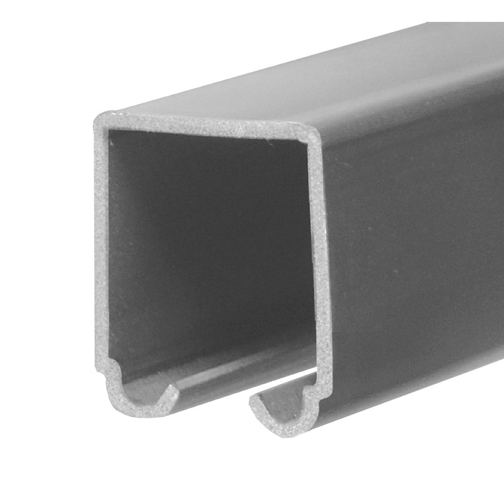 Riel U-700 galvanizado tramo de 5.95 mts.
