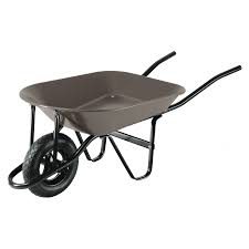 [22647] Carretilla negra de 4 ft3 con llanta neumática