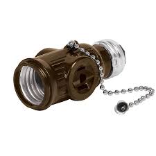 [46512] Portalampara sencillo de baquelita negro con interruptor y 2 contactos